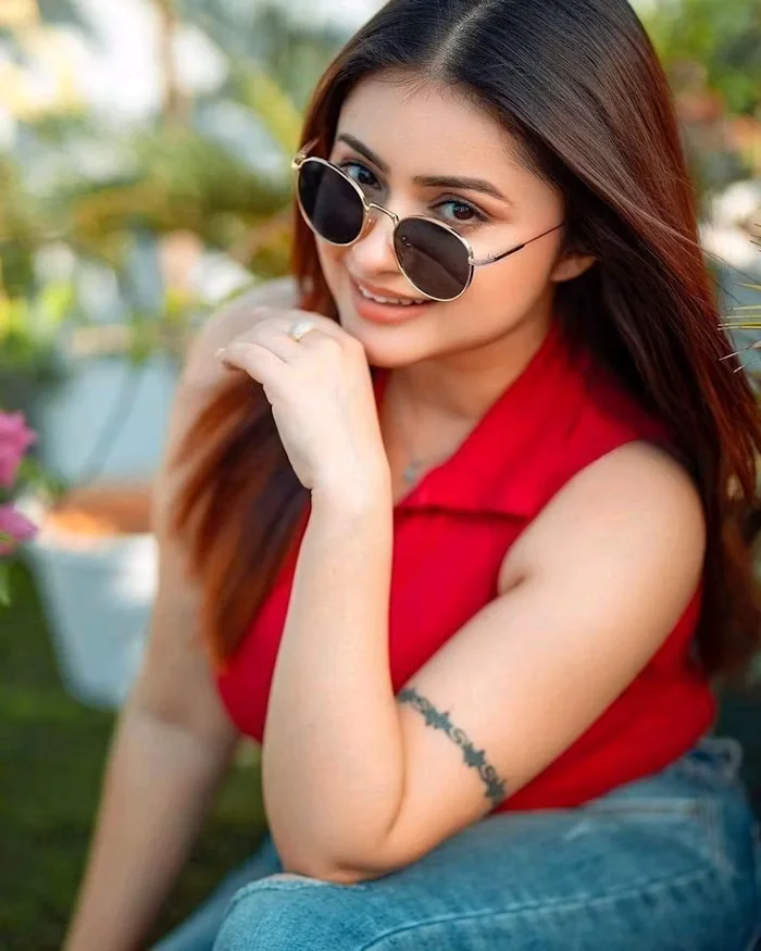 Call Girls in Lahore